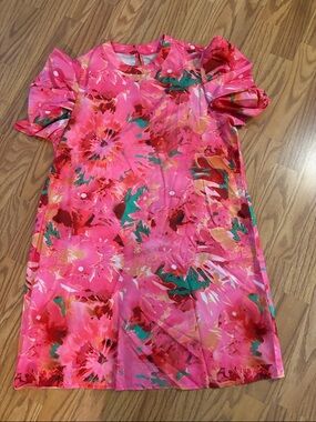 Vibrant Pink Floral Puff-Sleeve Dress